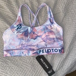 Peloton floral 2k Strappy Sports bra